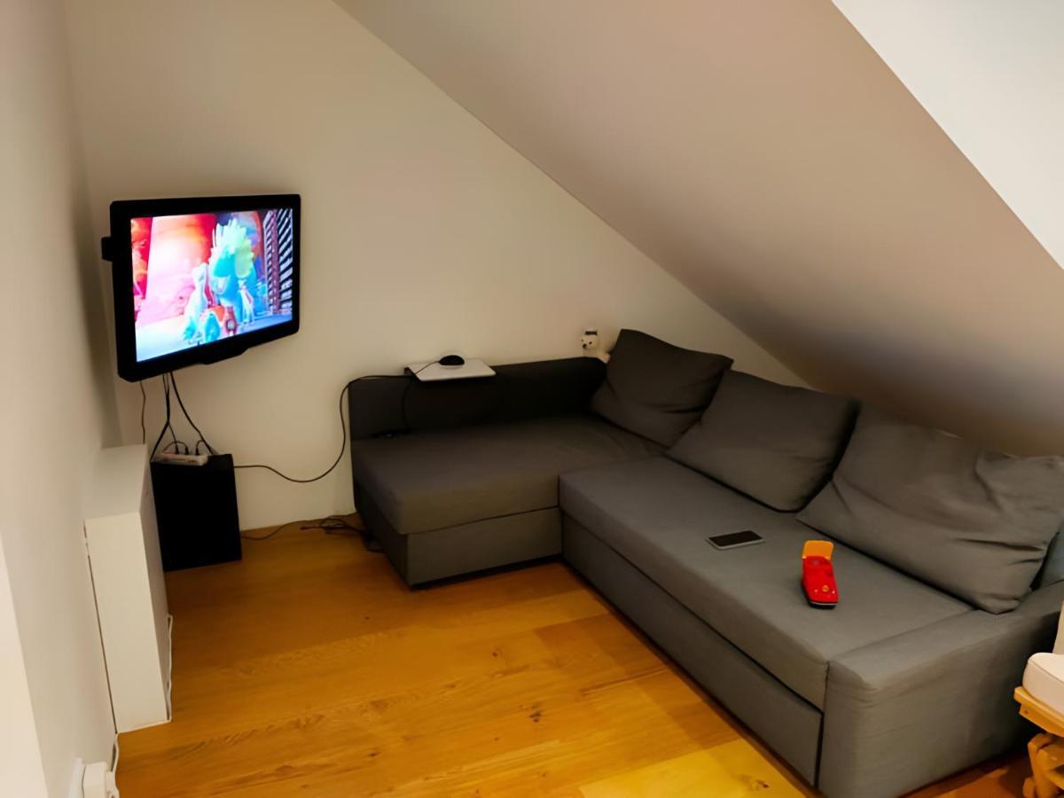 Zimmer 31Qm Inkl. Duschbad Amburgo Esterno foto